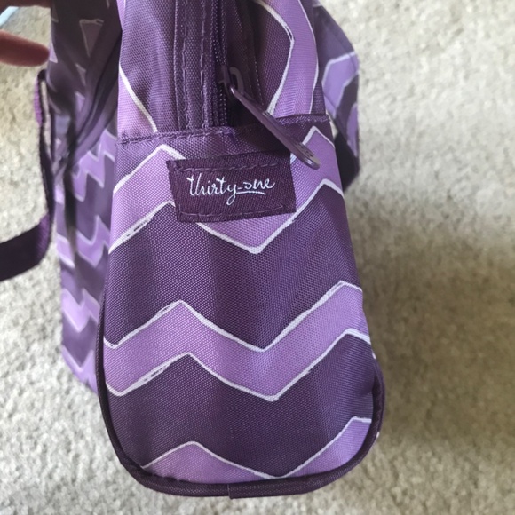 🍁5/30$!! Thirty One Zig Zag Lined Lunch TotecBag - Picture 2 of 7
